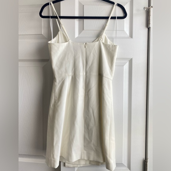 NWT FRENCH CONNECTION Whisper Sleeveless Asymmetric Hem Mini Dress SZ 2 - Picture 5 of 8